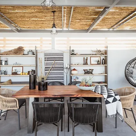 White And Grey Apartment Mykonos Town